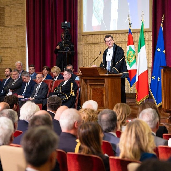 foto del discorso di Spitalieri per la LHC