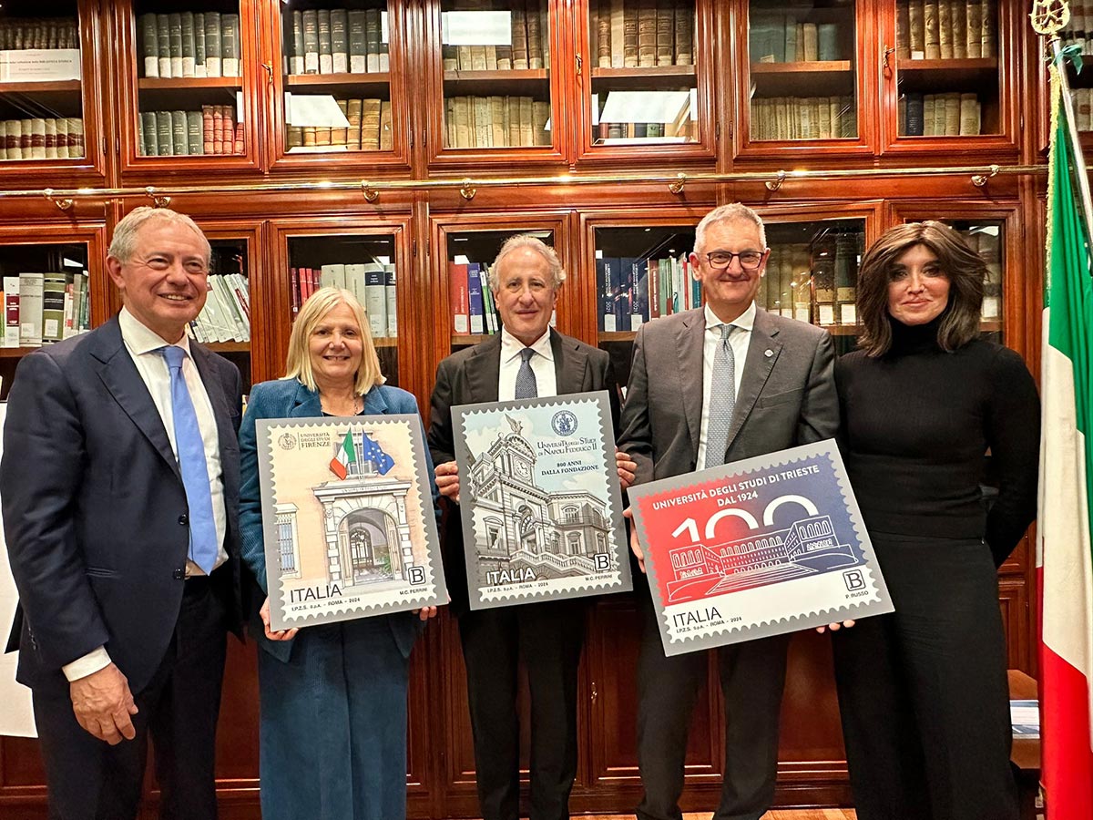 Cerimonia emissione francobollo 100UniTS