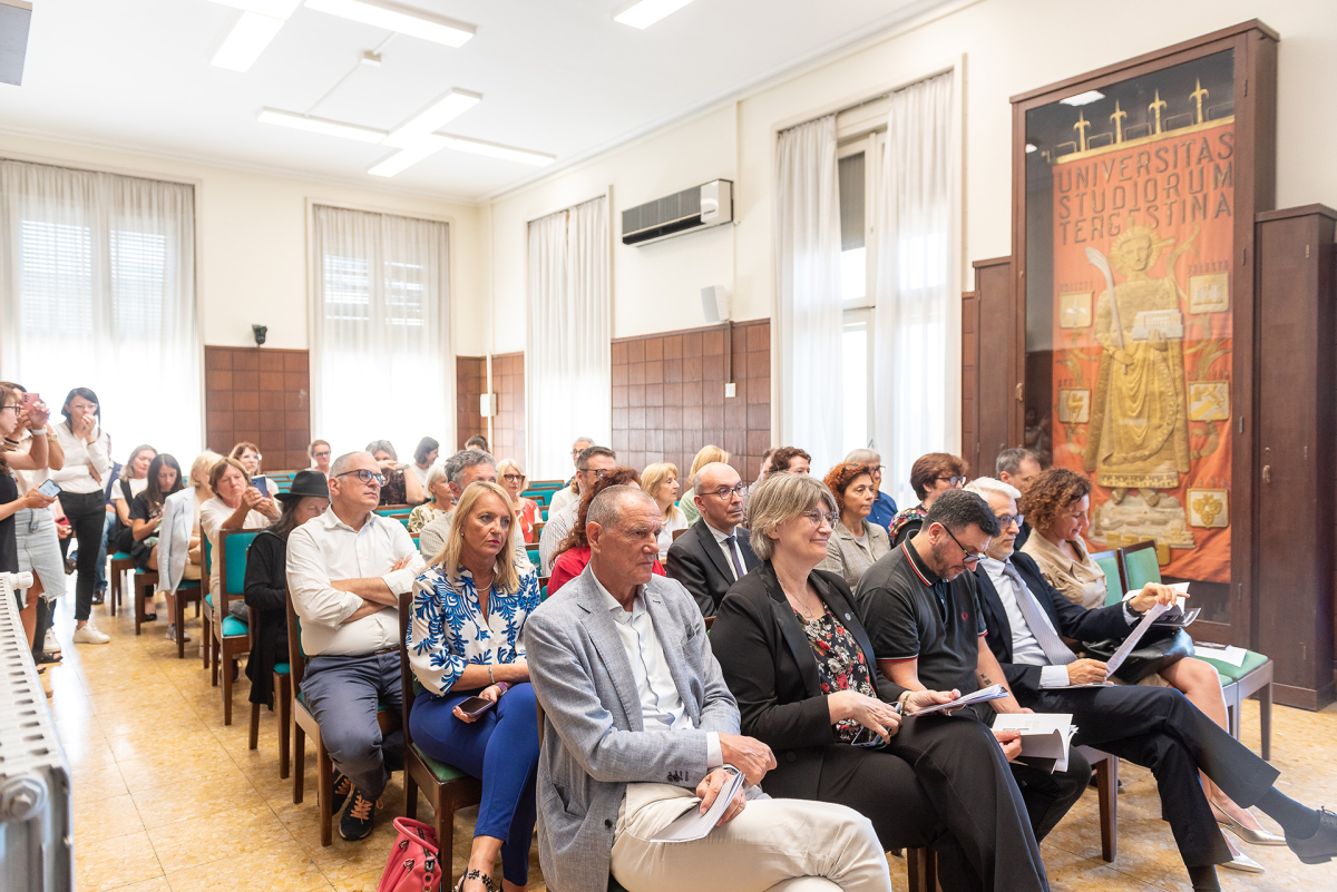 RELAZIONI-DARTE-conferenza